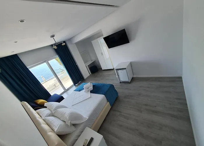 Aloha 酒店 Sarandë