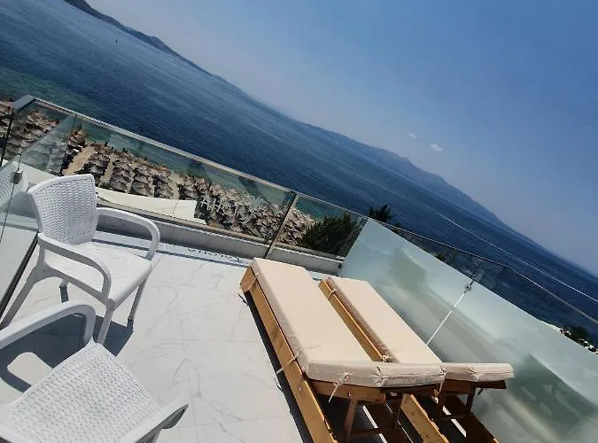 Aloha 3* Sarandë