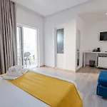 Отель Aloha 3*