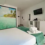 Aloha Отель 3*