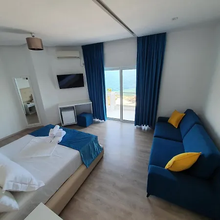 Aloha 3*