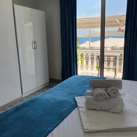Aloha Hotel Sarande