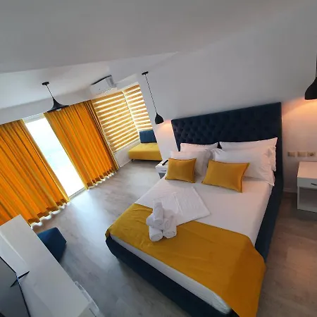 Hotel Aloha 3*