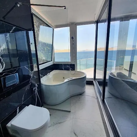 Aloha Hotel Sarande