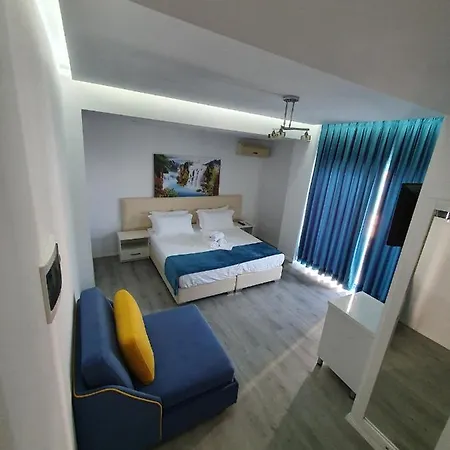 Hotel Aloha 3*