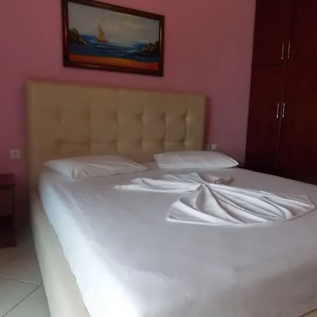 Aloha Hotel