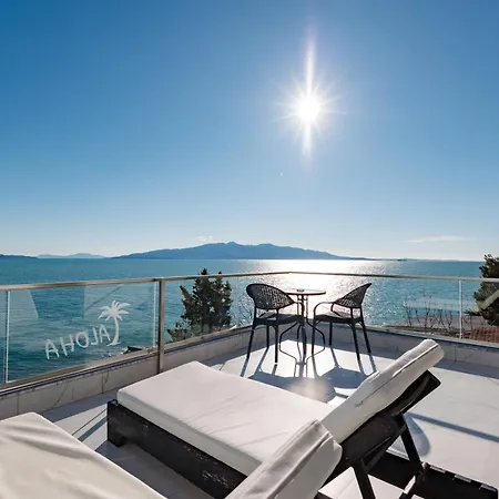 Aloha 3* Sarandë